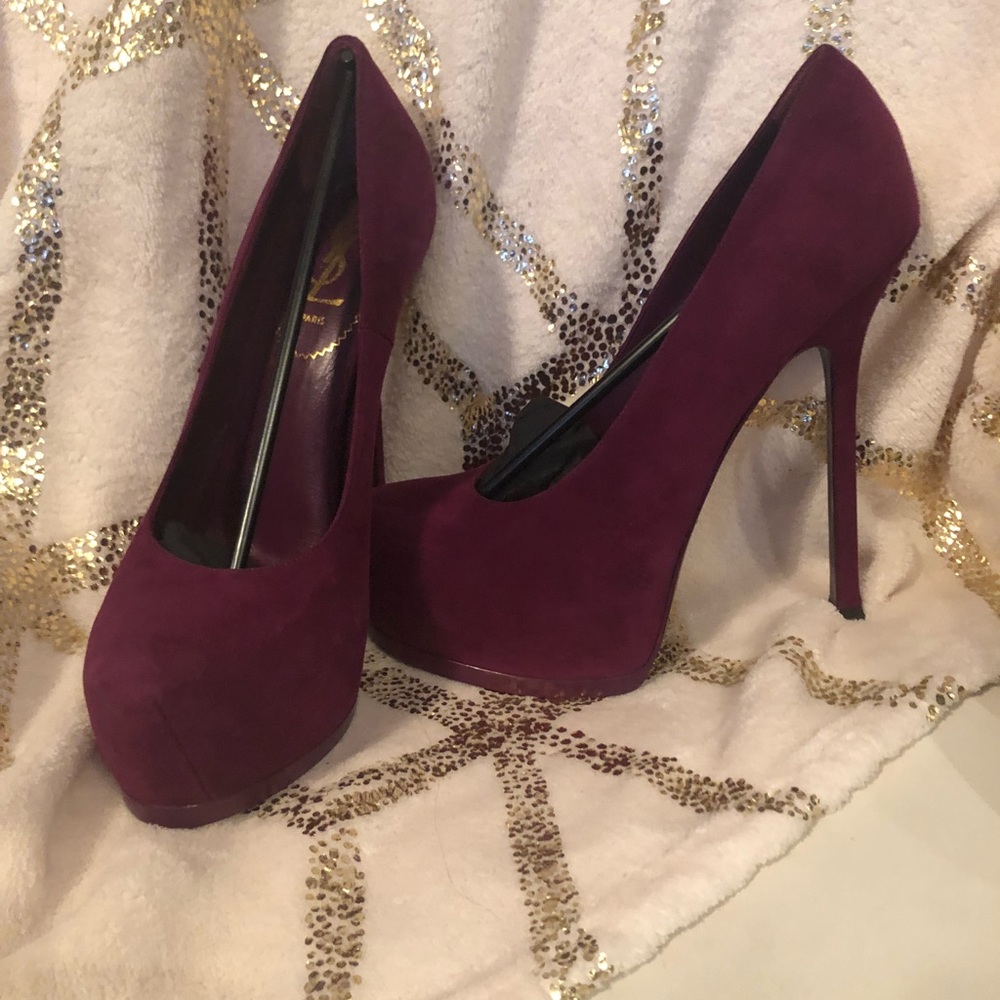 YSL 🌹Accepting offers!👠Authentic Tribtoo suede👠